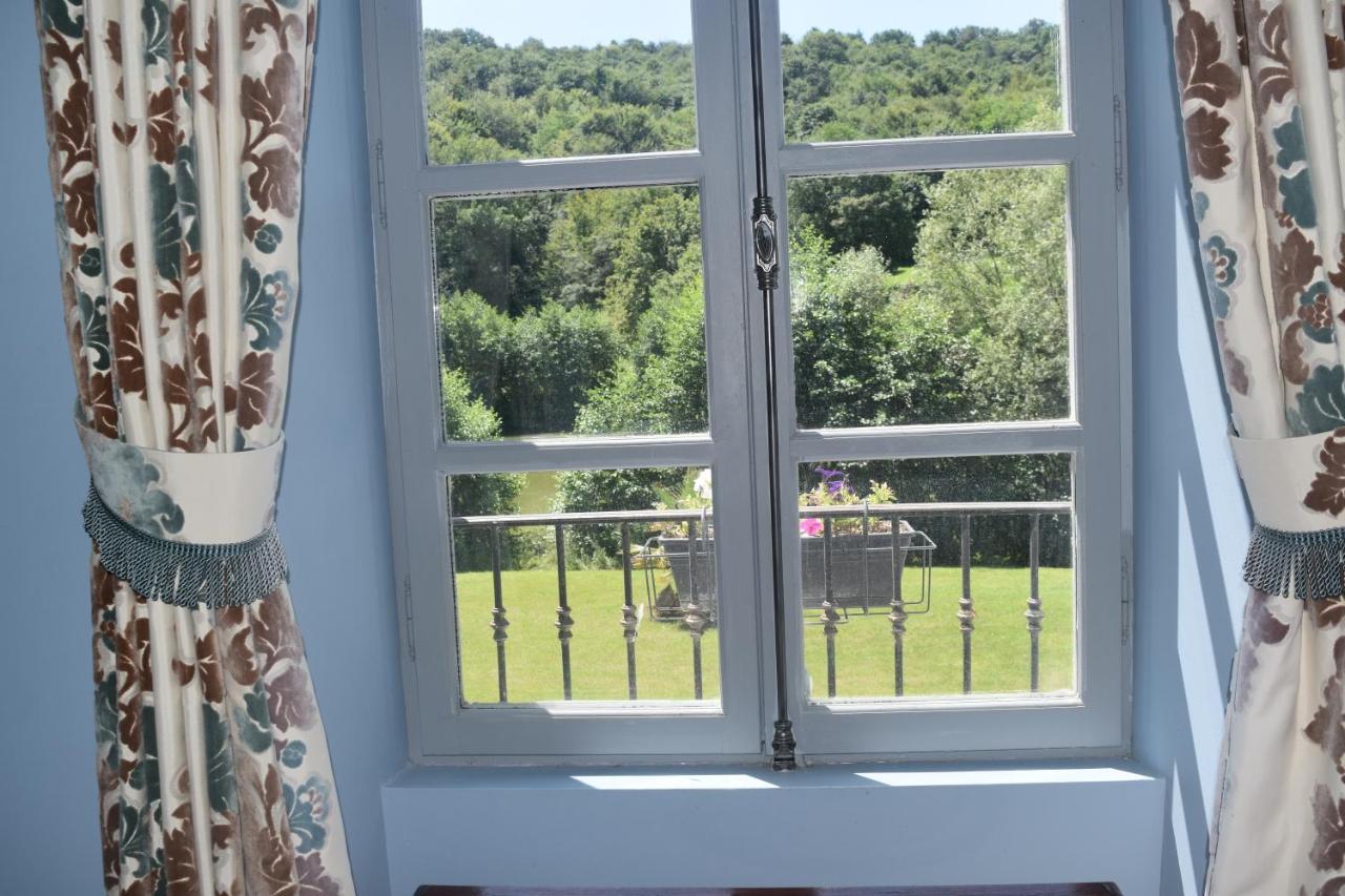 Chateau Roquehort Avec Ev Recharge Point 22Kw Monein Bagian luar foto