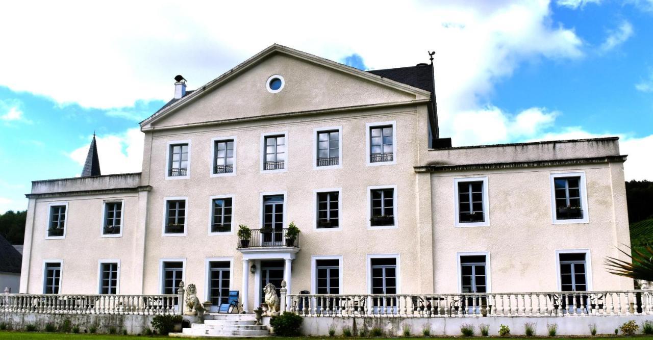 Chateau Roquehort Avec Ev Recharge Point 22Kw Monein Bagian luar foto