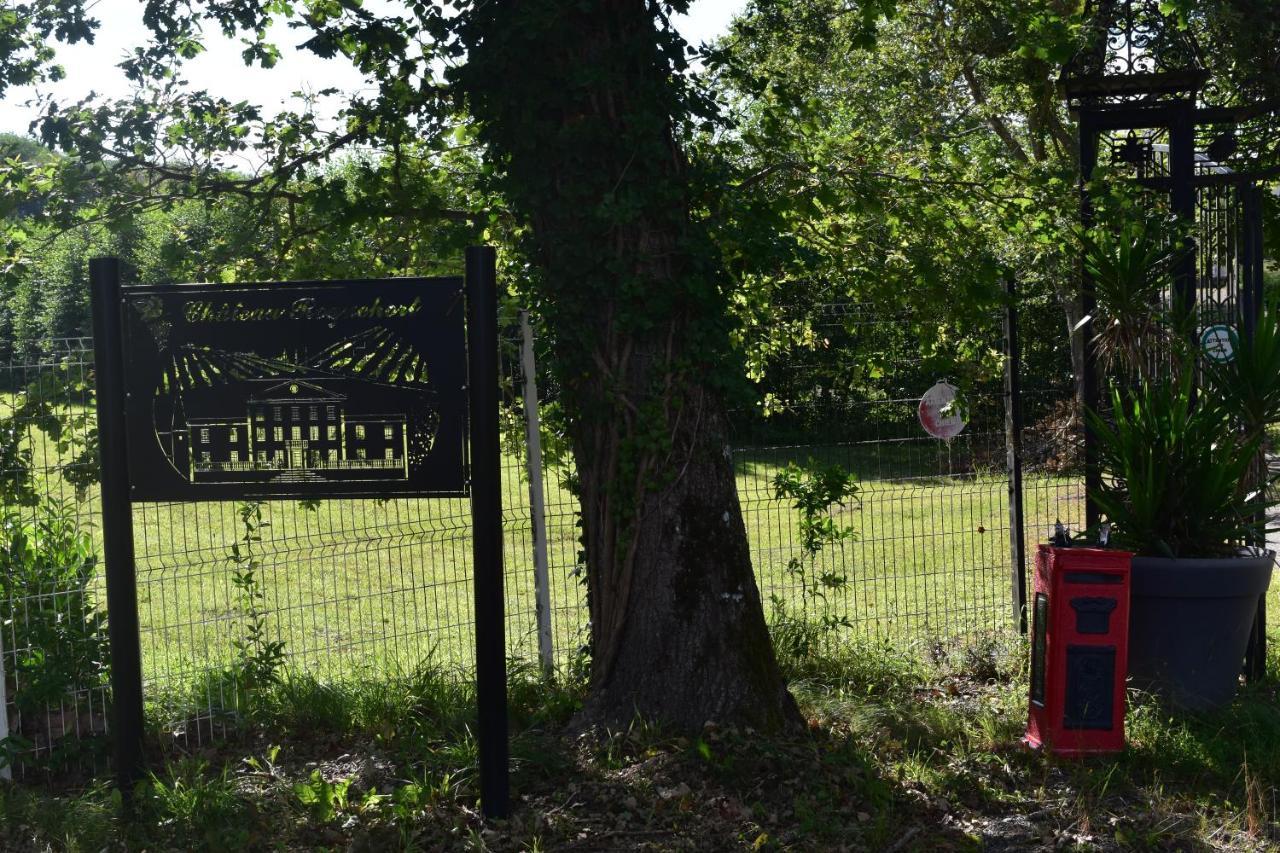 Chateau Roquehort Avec Ev Recharge Point 22Kw Monein Bagian luar foto