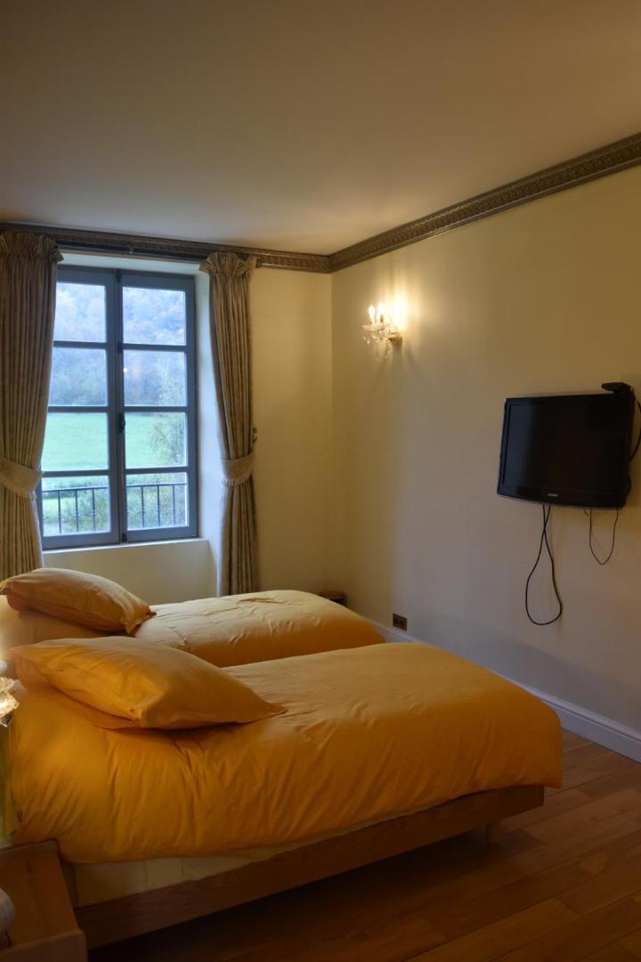 Chateau Roquehort Avec Ev Recharge Point 22Kw Monein Ruang foto